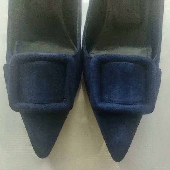 Manolo Blahnik Maysale Suede Buckle Heels Navy Blue - Size EU 40 / US 9 - Picture 6 of 12